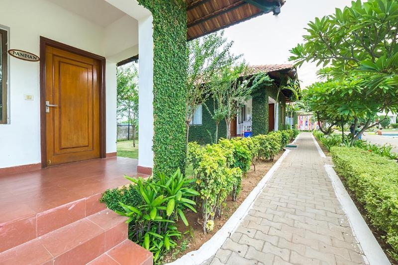Hotel Riverside Resort And Spa Kumbakonam Luaran gambar